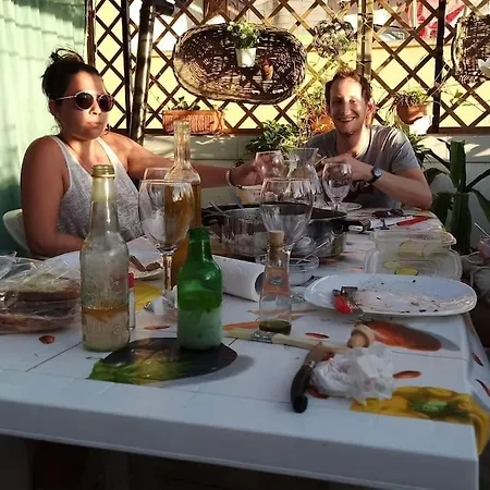 Nanni's Terrace - 18 Min From The Port - Cyclist Friendly شقة *